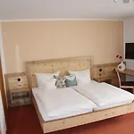 게스트하우스 Seehof 3*